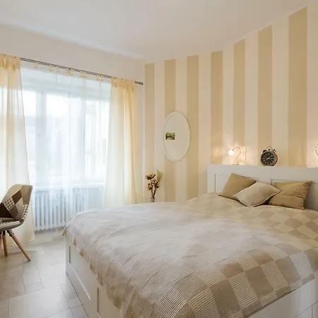 Apartament Cozy Modern 4 Guests, City Center Andel Praga
