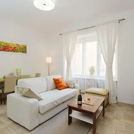 Cozy Modern 4 Guests, City Center Andel